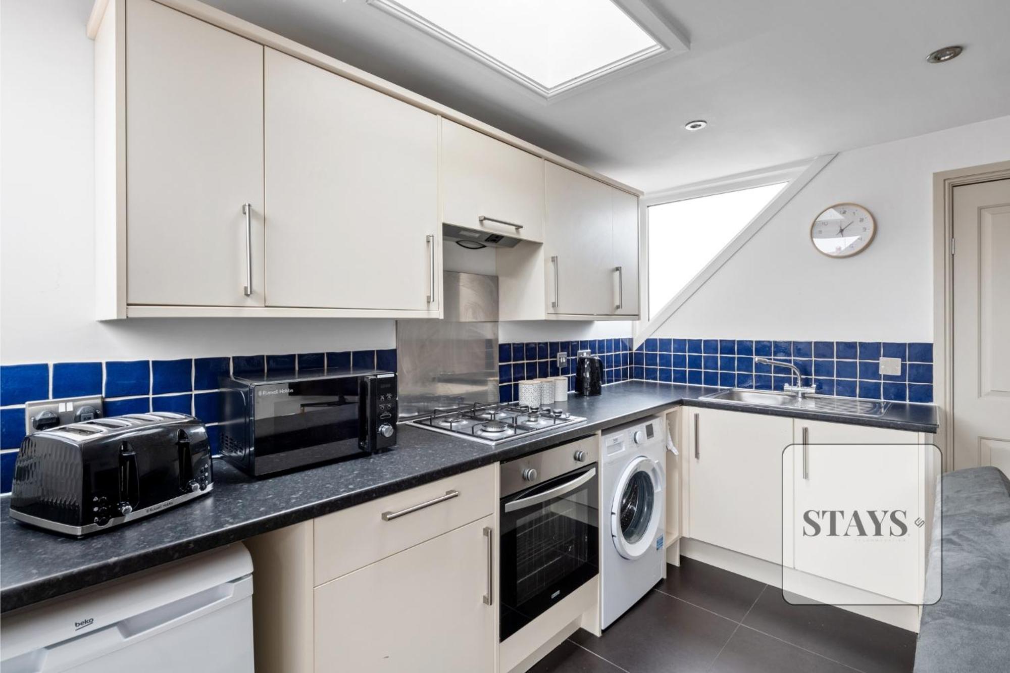 Cosy Apartment In Moulsham, Long Stays Welcome Chelmsford Exterior photo
